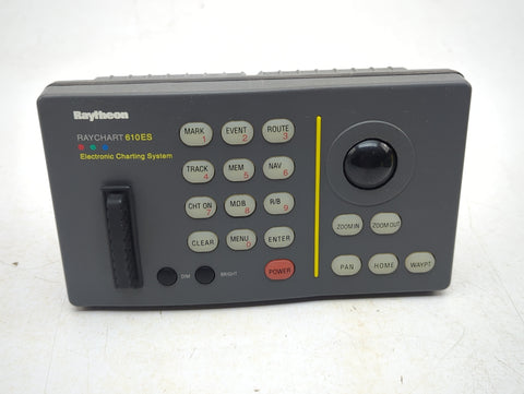 Raymarine Raytheon RAYCHART 610ES Electronic Charting System Display Control Head Only
