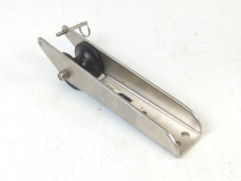 Windline AR-3 32152 Marpac 7-1535 Stainless Steel Long Reach Fairlead Anchor Roller AR3